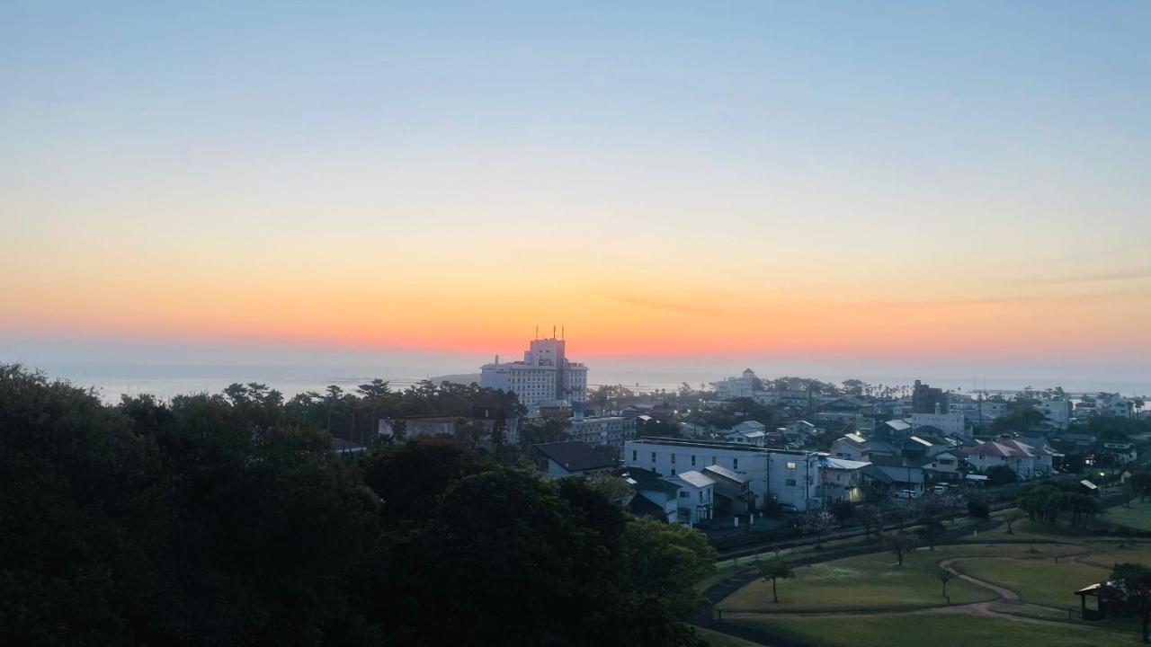 Route Inn Grantia Aoshima Taiyokaku Миядзаки Экстерьер фото